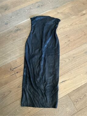 Gianni Bini Strapless Midi Dress